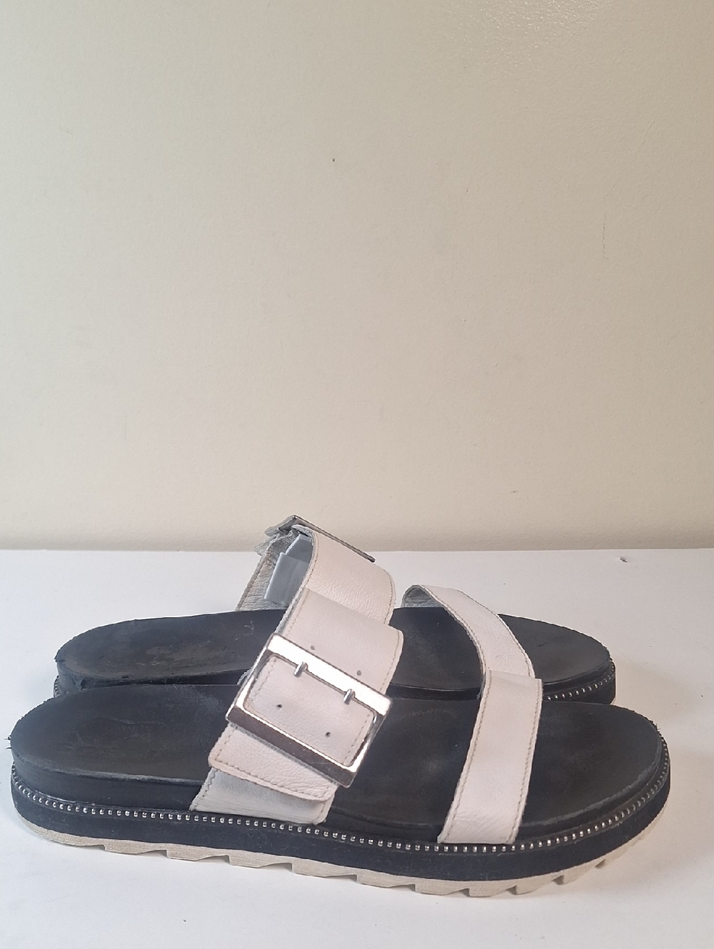 SOREL Women's Roaming Slide Sandals Size 9 - Picture 7 of 15
